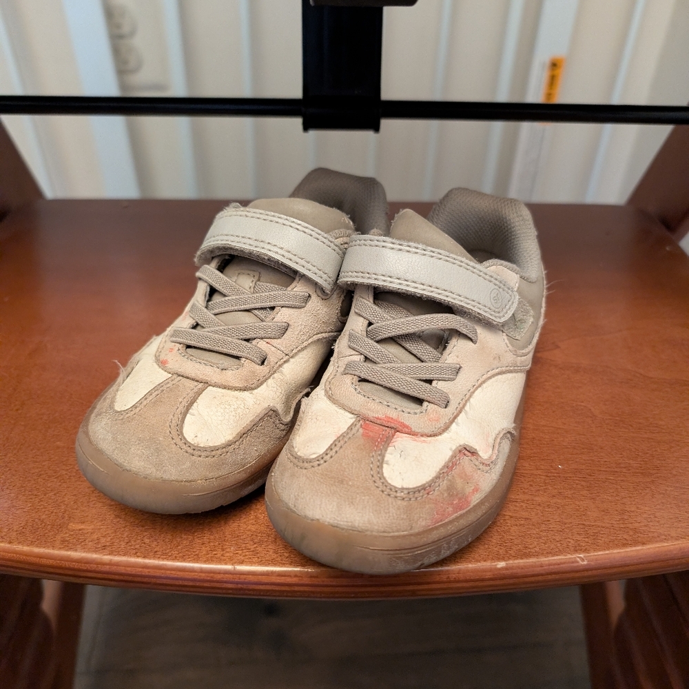 Striderite Arlo Neutral Sneakers